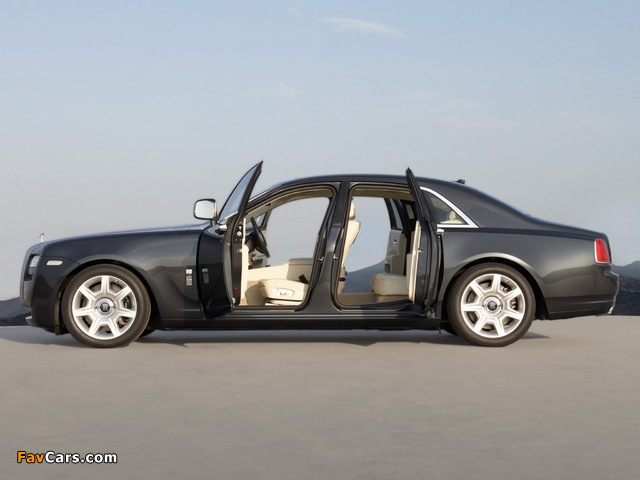 Rolls-Royce Ghost 2009–14 photos (640 x 480)