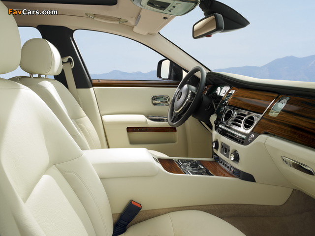 Rolls-Royce Ghost 2009–14 photos (640 x 480)