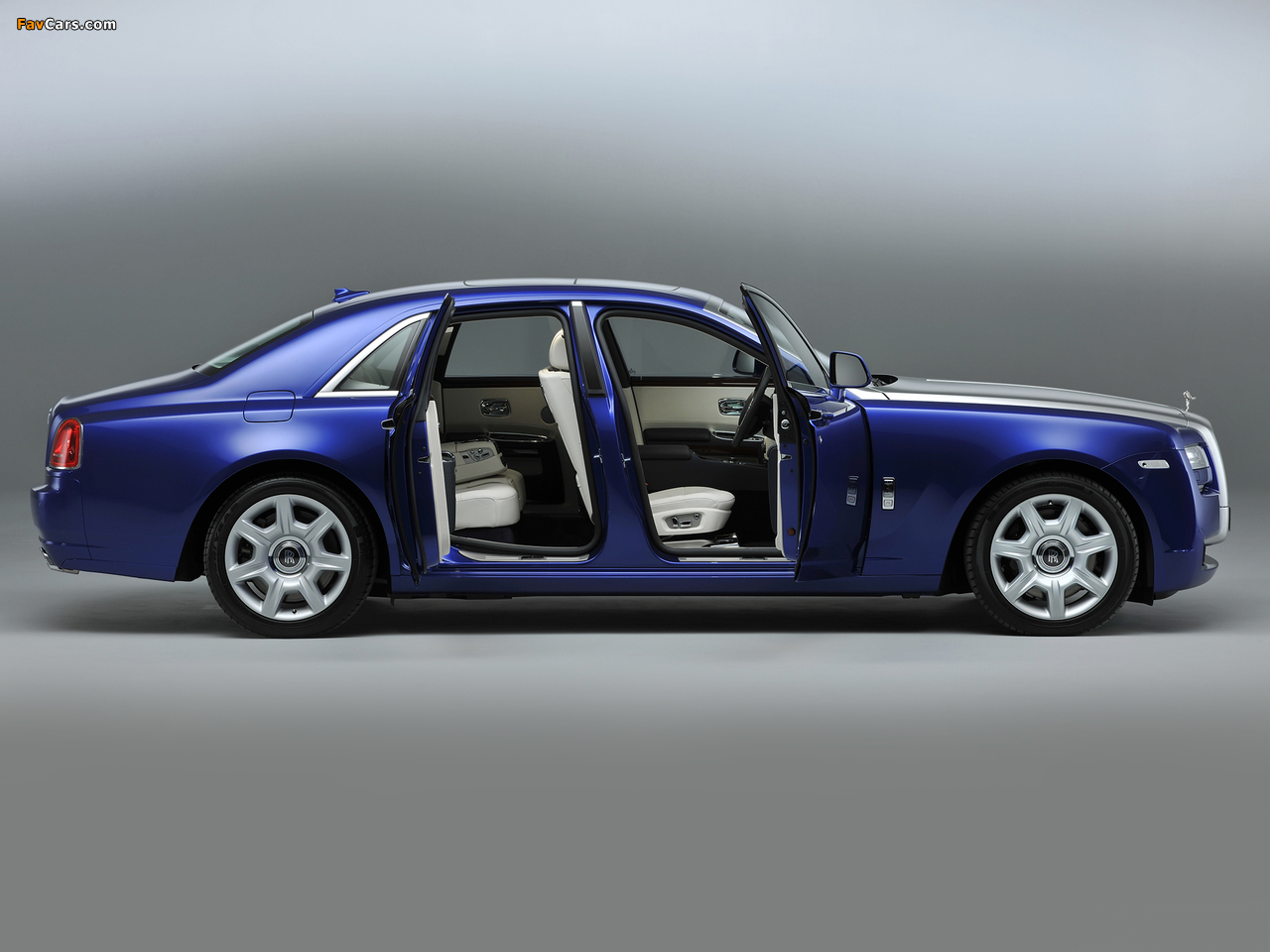Rolls-Royce Ghost UK-spec 2009–14 pictures (1280 x 960)