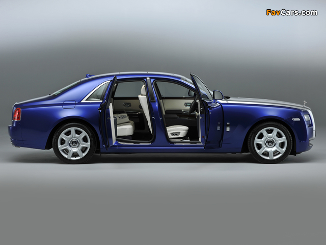 Rolls-Royce Ghost UK-spec 2009–14 pictures (640 x 480)