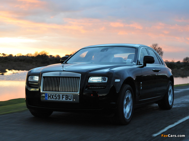 Rolls-Royce Ghost UK-spec 2009–14 wallpapers (800 x 600)
