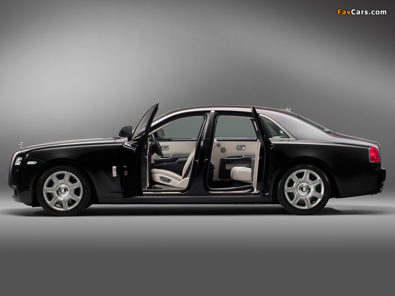 Rolls-Royce Ghost Two-tone 2012 images (800 x 600)