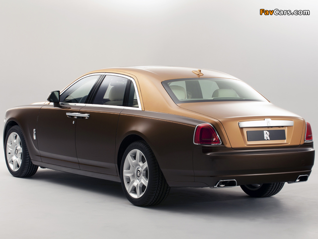 Rolls-Royce Ghost Two-tone 2012 photos (640 x 480)