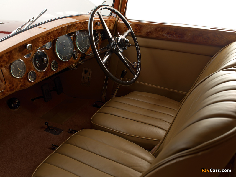 Images of Rolls-Royce Phantom II Continental Coupe by Freestone & Webb 1933 (800 x 600)