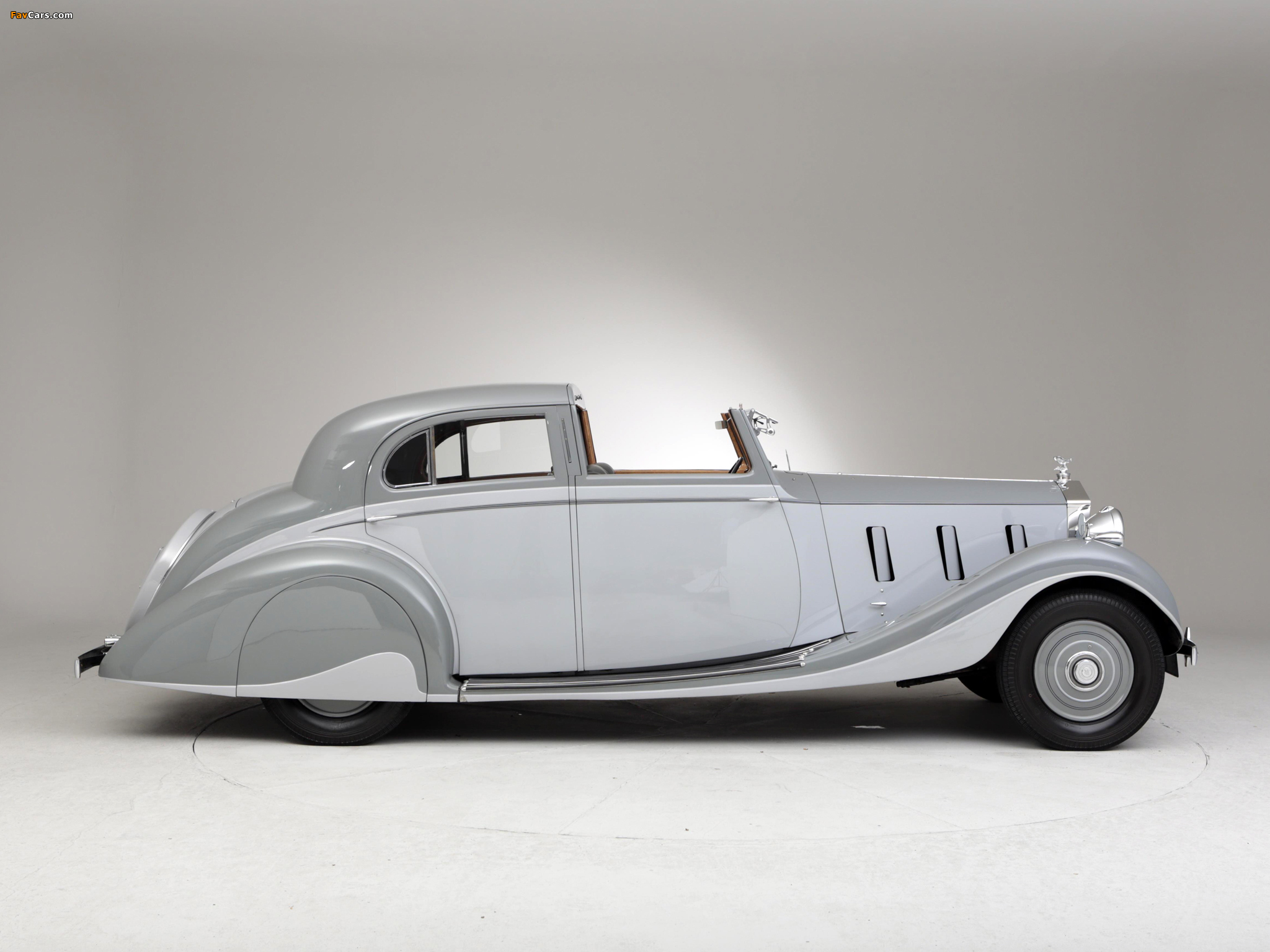 Images of Rolls-Royce Phantom III Sports Sedanca de Ville by Gurney Nutting 1937 (2048 x 1536)
