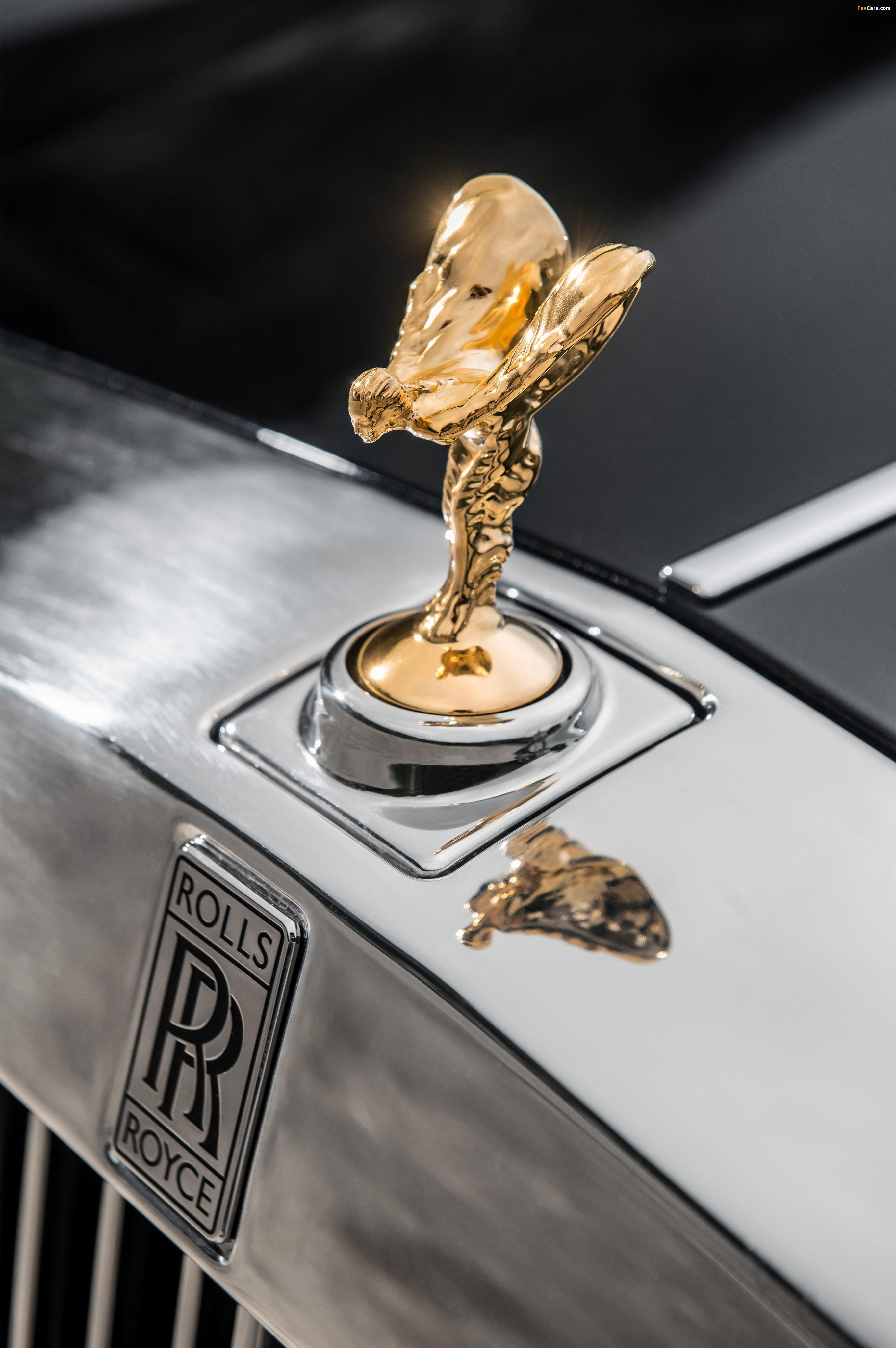 Images of Rolls-Royce Phantom EWB 2012 (2723 x 4096)