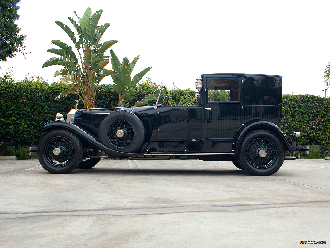 Photos of Rolls-Royce Phantom I Brougham de Ville 1927 (1280 x 960)