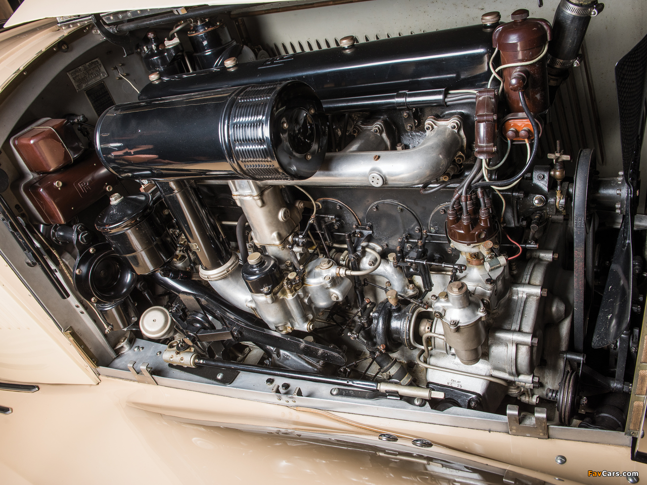 Photos of Rolls-Royce Phantom II Continental Owen Sedanca Coupe by Gurney Nutting 1934 (1280 x 960)