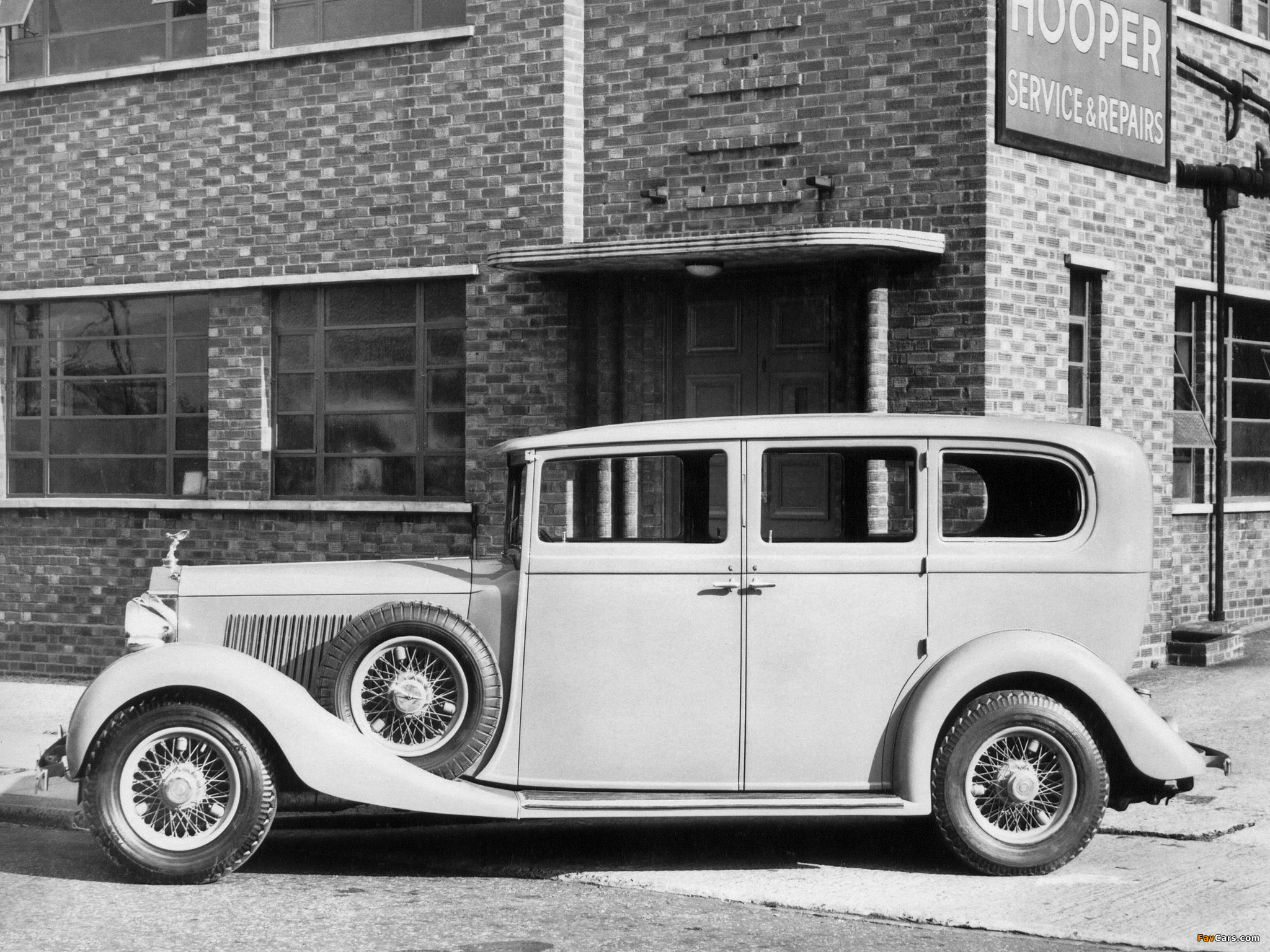 Photos of Rolls-Royce Phantom III Limousine by Hooper (8594) 1936 (2048 x 1536)