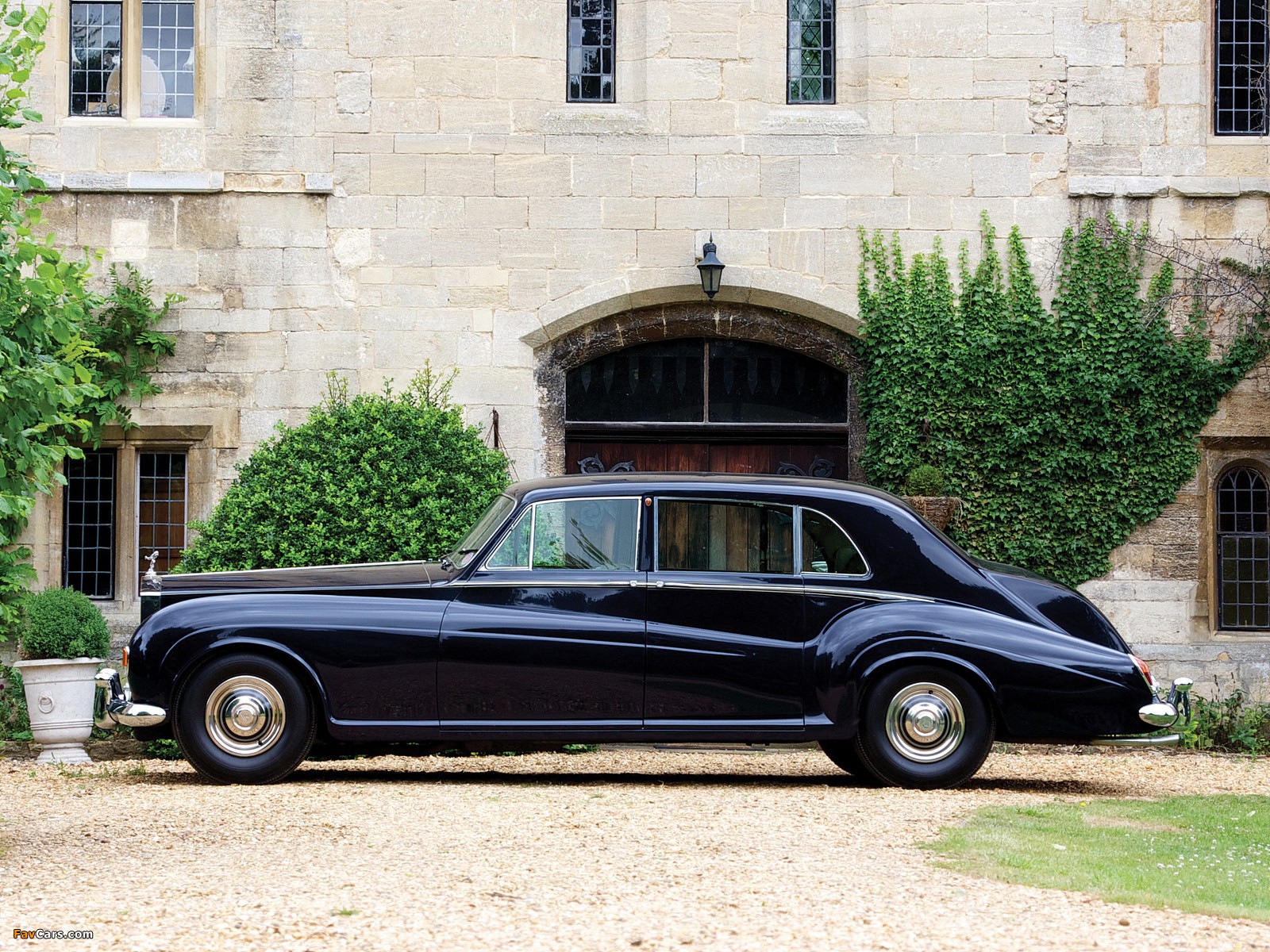 Photos of Rolls-Royce Phantom V Limousine by James Young 1959–63 (1600 x 1200)