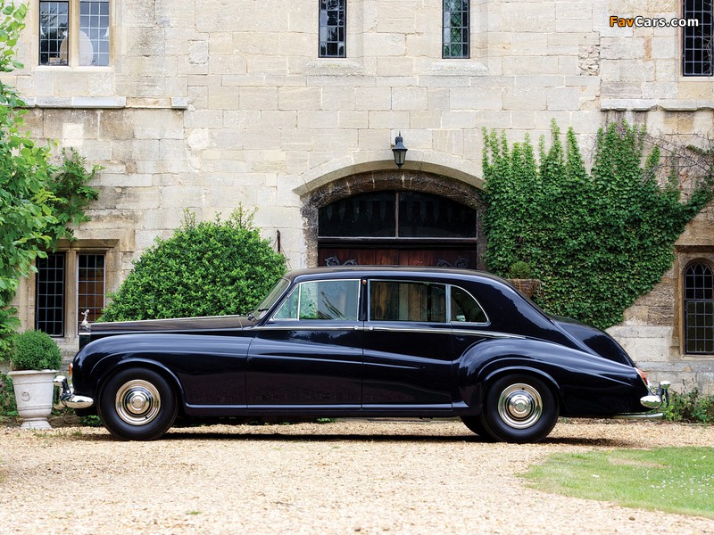 Photos of Rolls-Royce Phantom V Limousine by James Young 1959–63 (800 x 600)