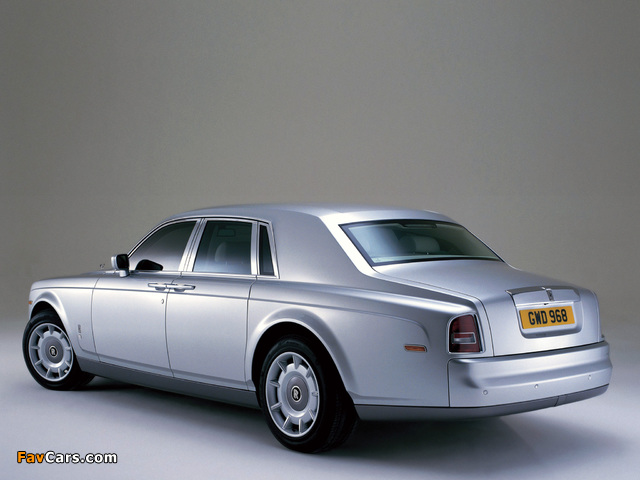 Photos of Rolls-Royce Phantom UK-spec 2003–09 (640 x 480)