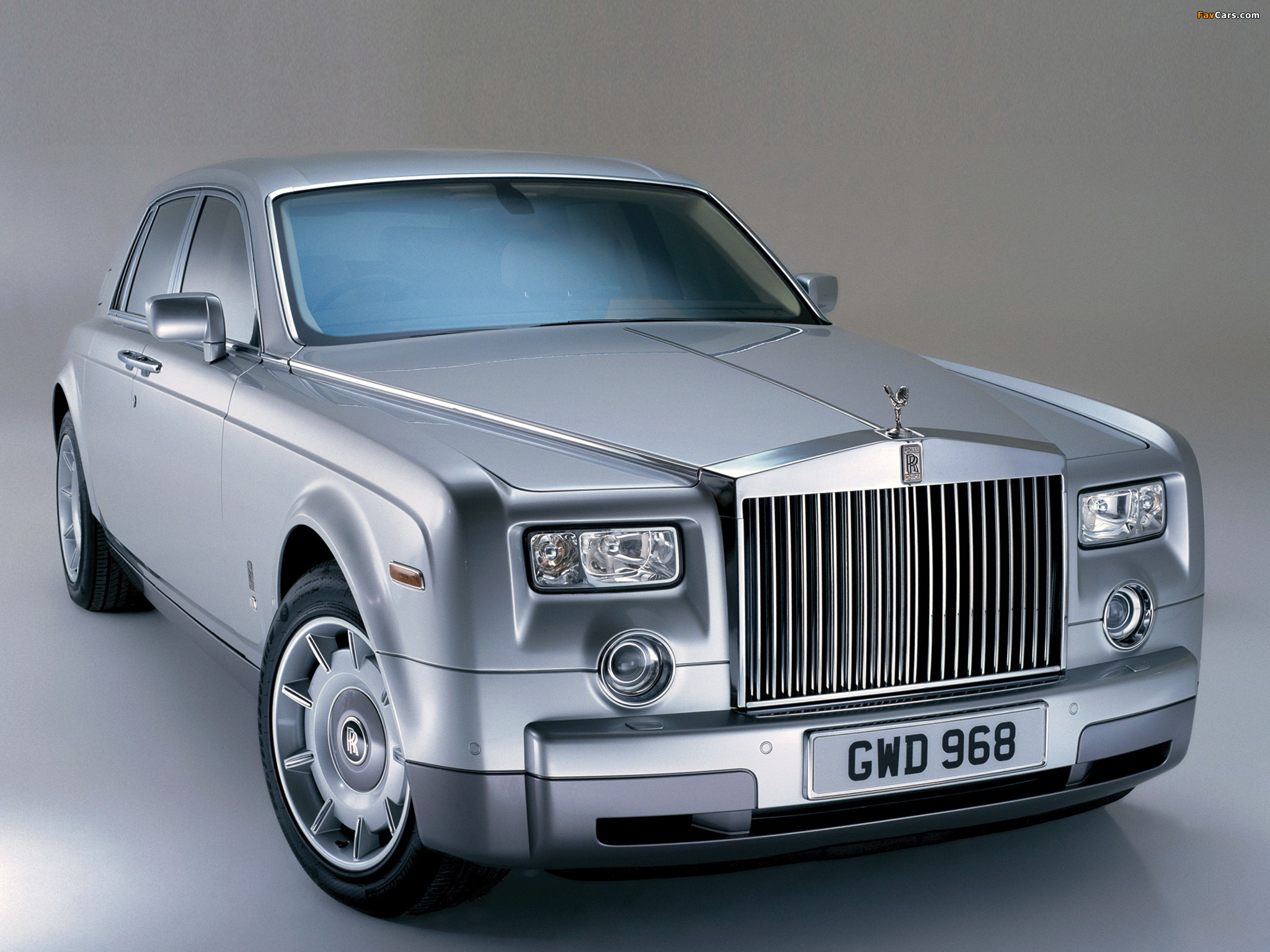 Photos of Rolls-Royce Phantom UK-spec 2003–09 (2048 x 1536)