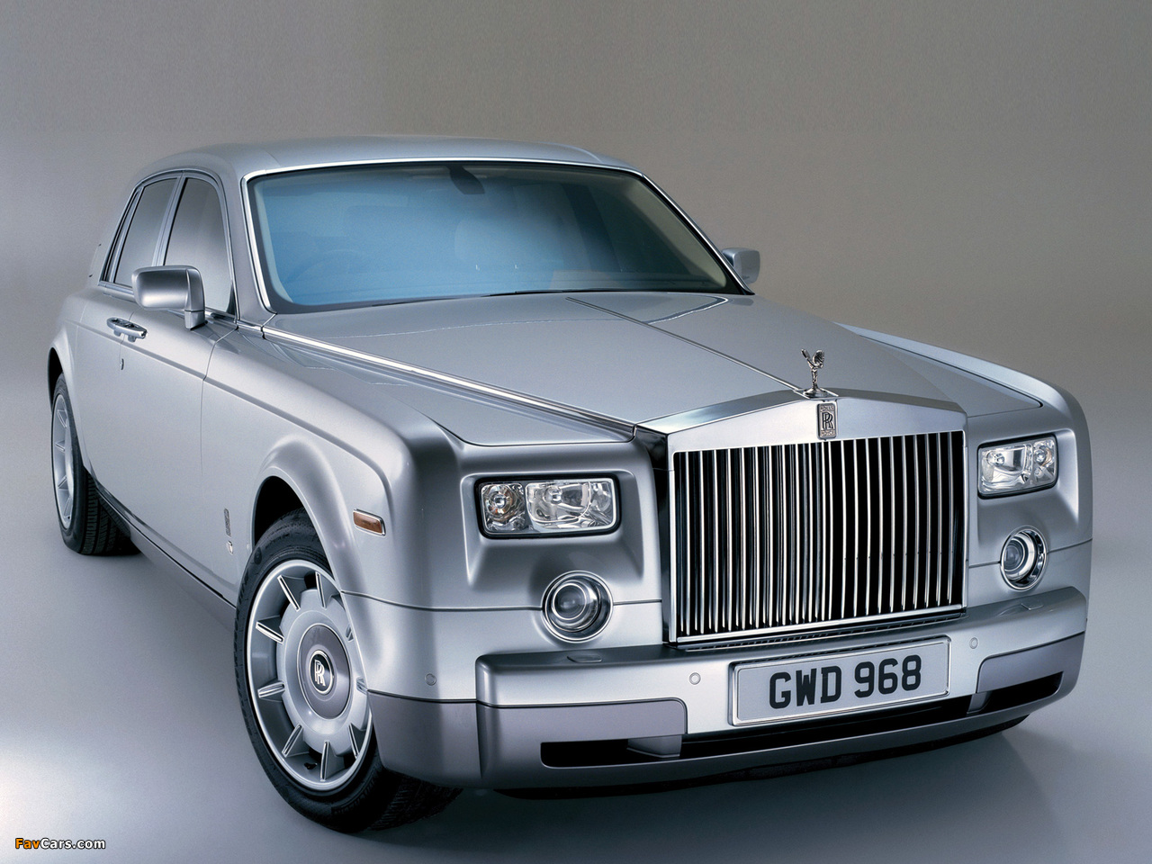 Photos of Rolls-Royce Phantom UK-spec 2003–09 (1280 x 960)
