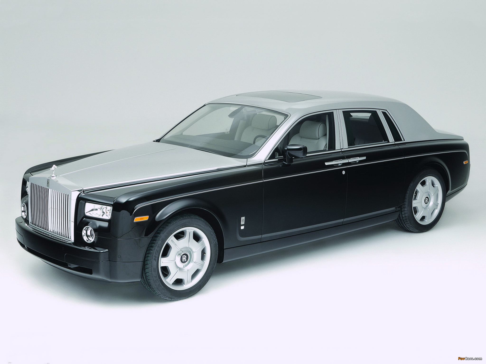 Photos of Rolls-Royce Phantom 80 Years Limited Edition 2005 (2048 x 1536)