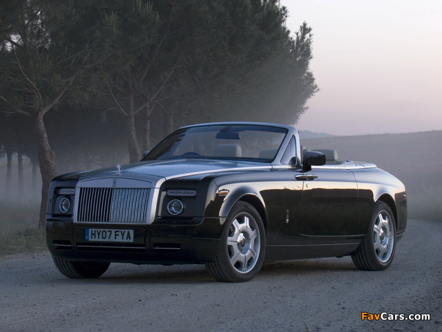 Photos of Rolls-Royce Phantom Drophead Coupe 2008–12 (640 x 480)