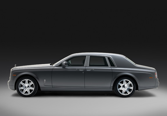 Photos of Rolls-Royce Phantom 2009–12
