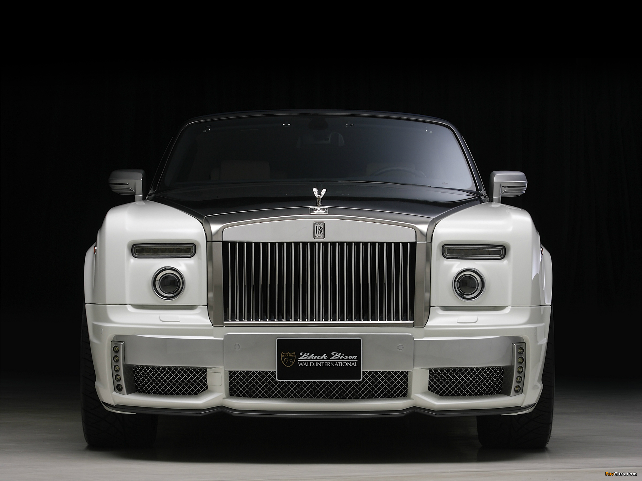 Photos of WALD Rolls-Royce Phantom Drophead Coupe Black Bison Edition 2012 (2048 x 1536)