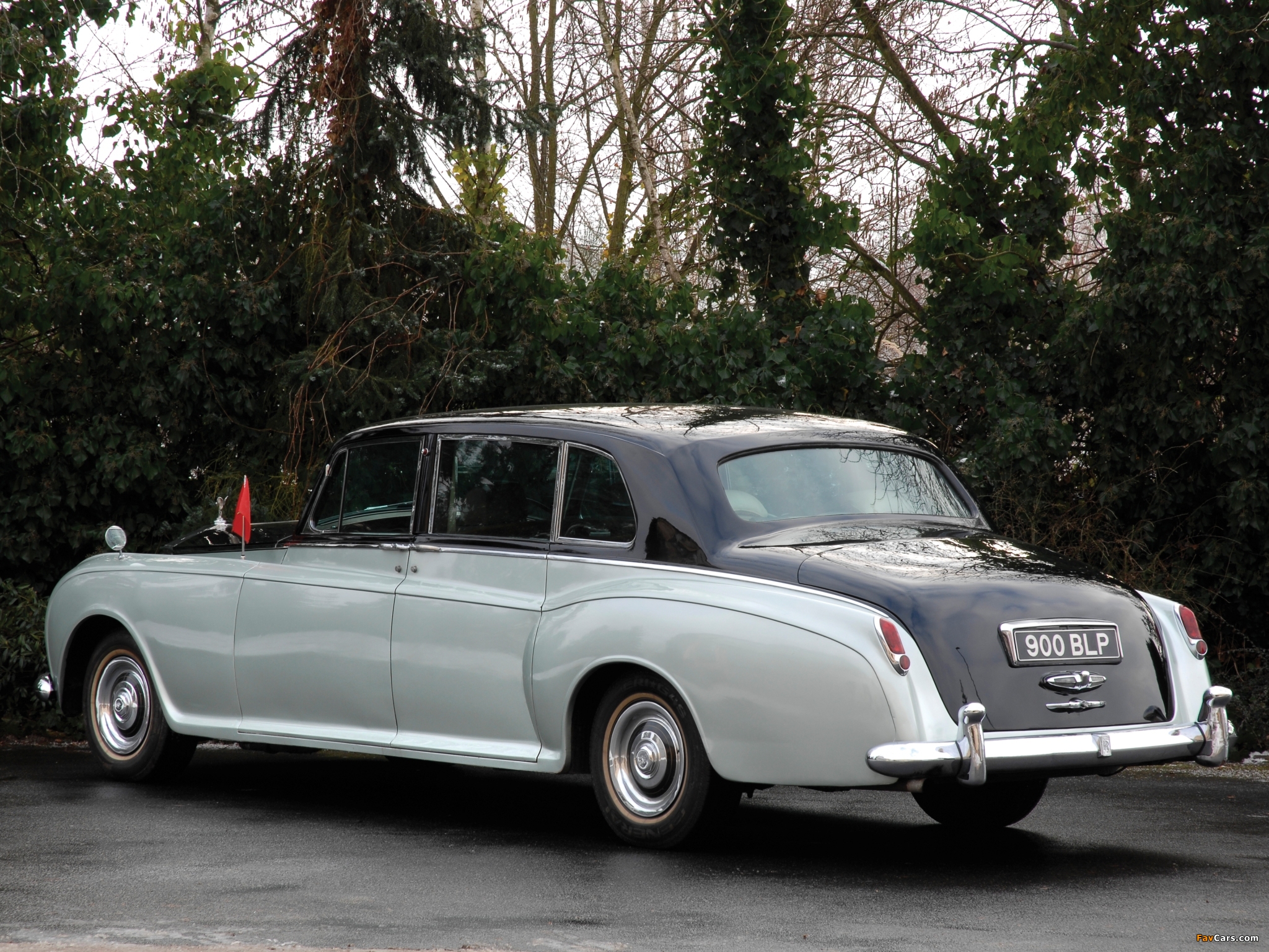 Photos of Rolls-Royce Phantom V Park Ward Limousine 1959–63 (2048 x 1536)