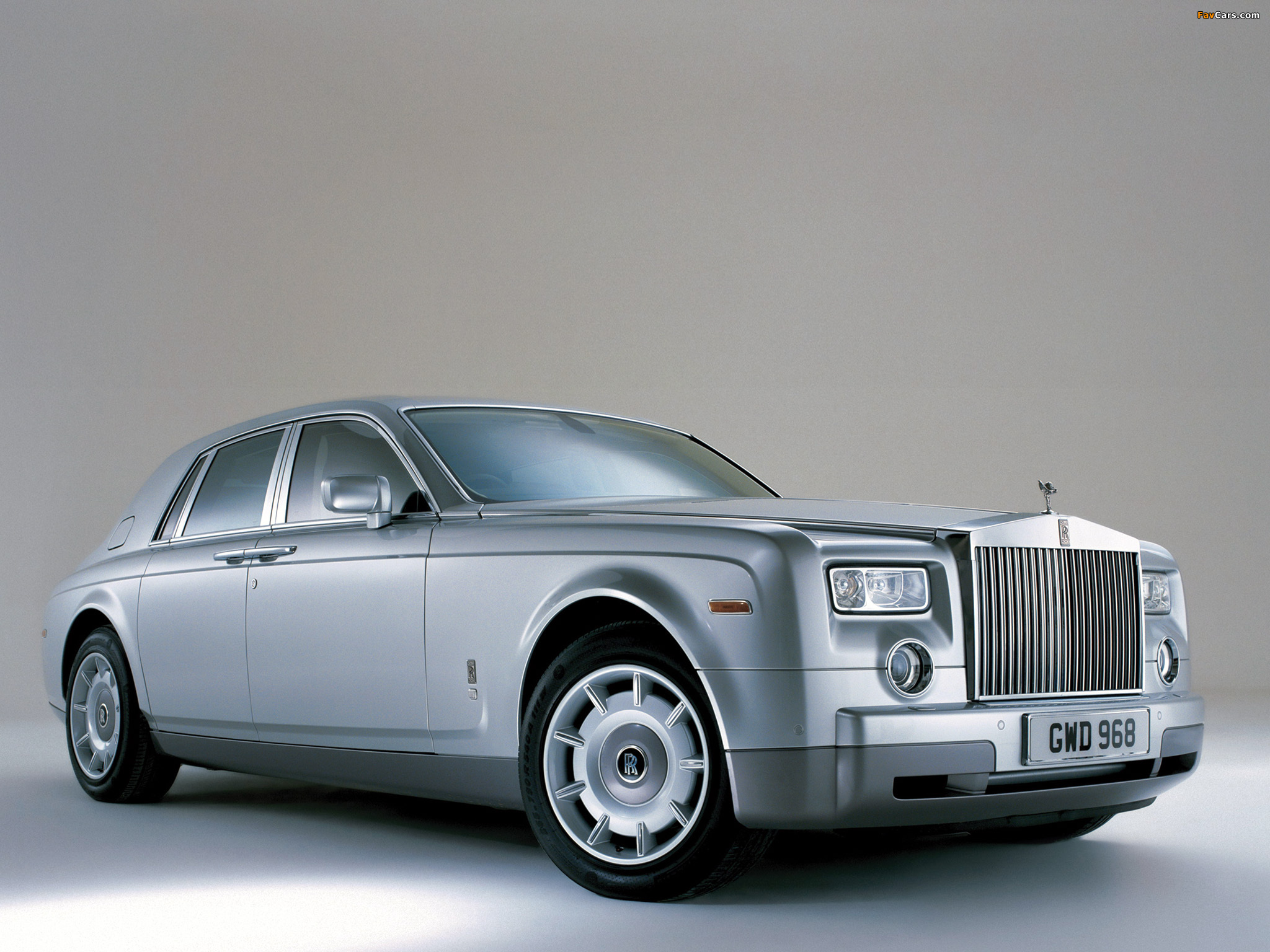 Pictures of Rolls-Royce Phantom UK-spec 2003–09 (2048 x 1536)