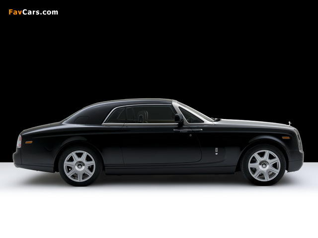 Pictures of Rolls-Royce Phantom Coupe UK-spec 2009–12 (640 x 480)