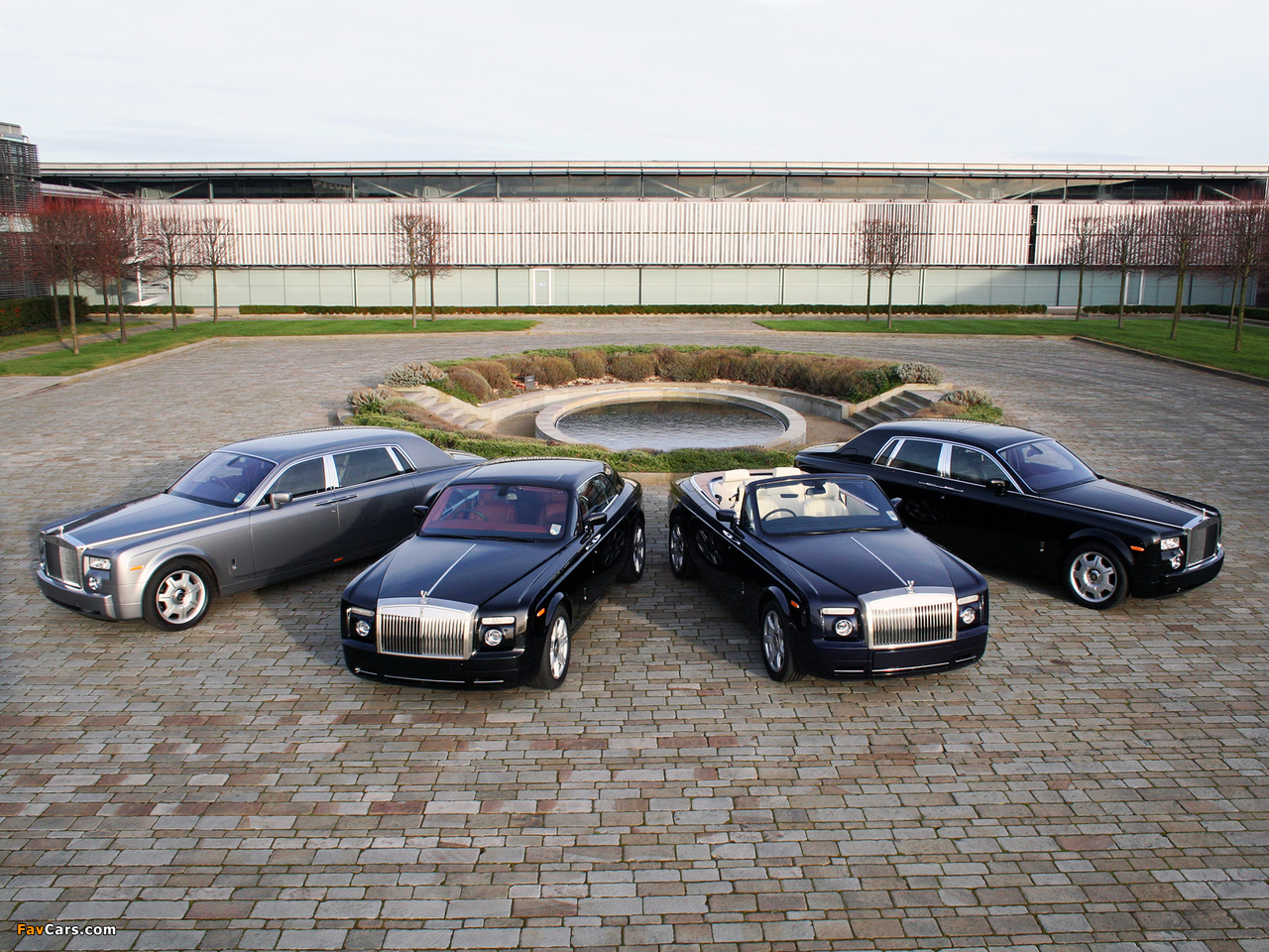 Pictures of Rolls-Royce Phantom (1280 x 960)