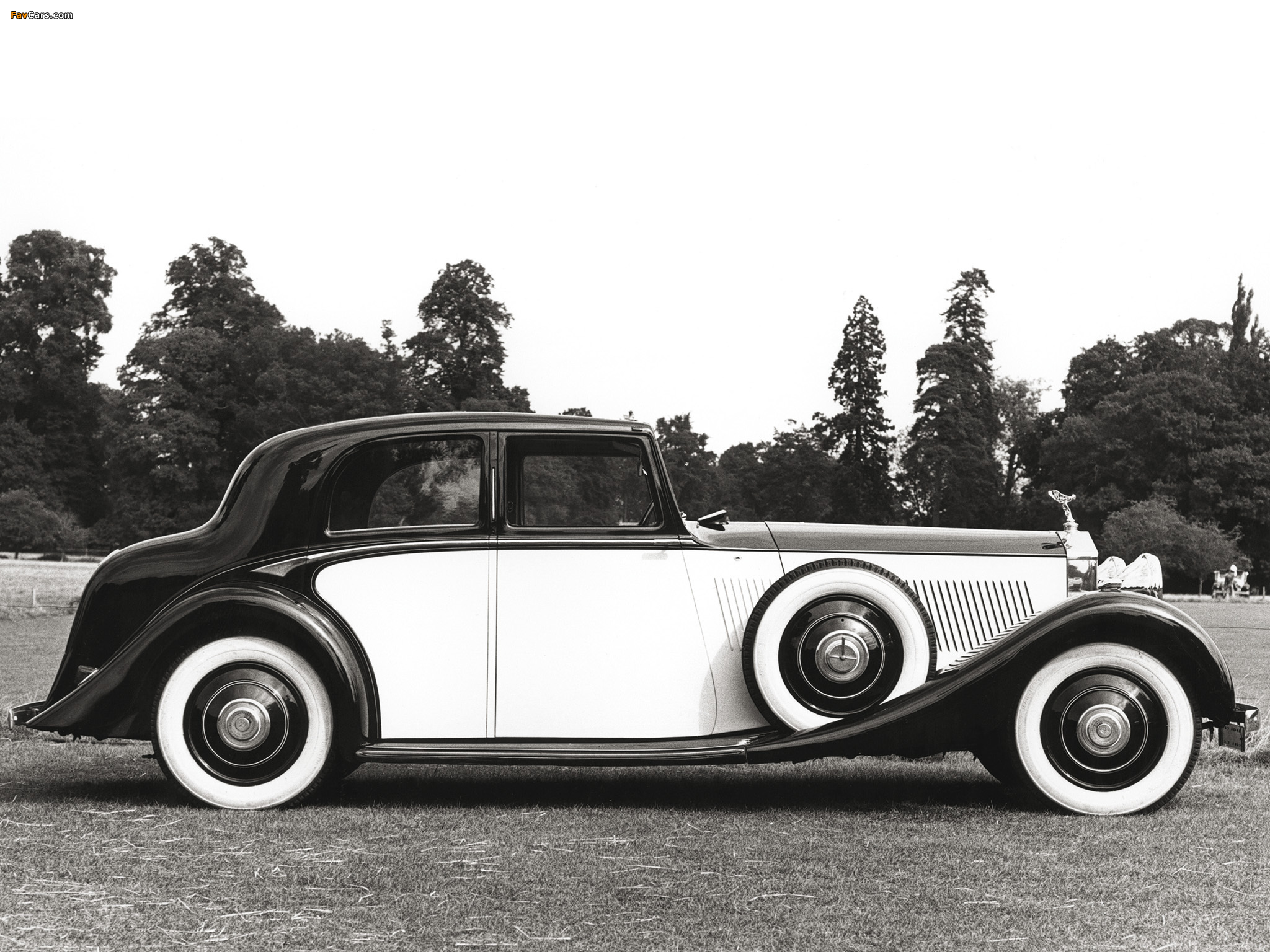 Rolls-Royce Phantom II Continental Sports Saloon by Barker 1930–36 images (2048 x 1536)