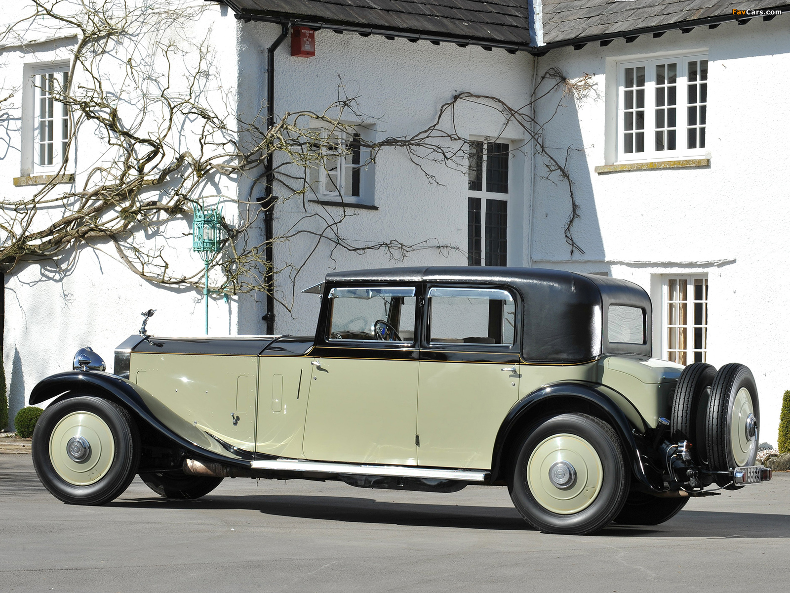 Rolls-Royce Phantom II 40/50 HP Saloon Limousine by Barker 1931 images (1600 x 1200)