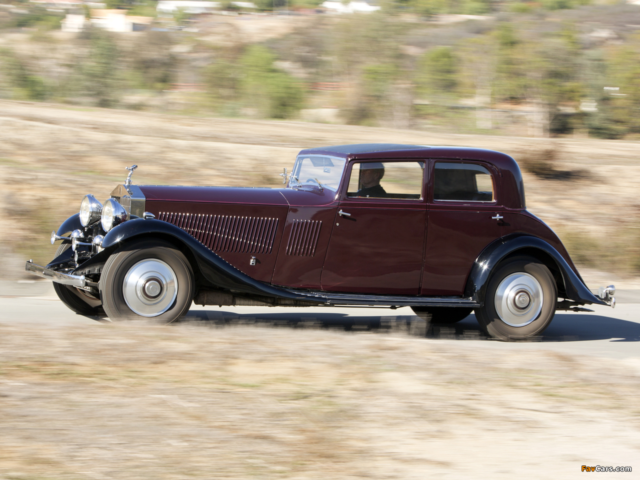 Rolls-Royce Phantom II Continental Touring Saloon by Barker 1933 photos (1280 x 960)