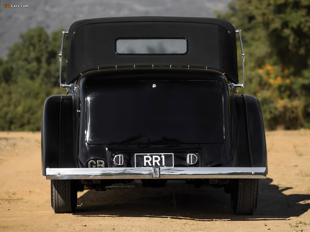 Rolls-Royce Phantom II Continental Drophead Sedanca Coupe by Mulliner 1934 images (1280 x 960)