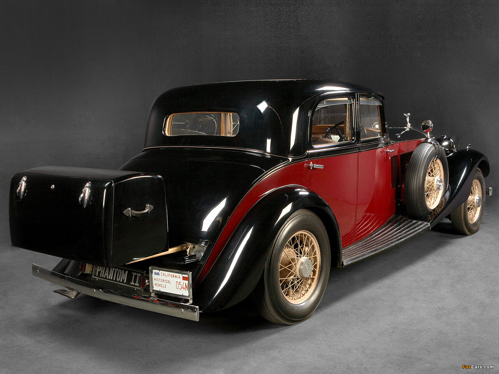 Rolls-Royce Phantom II Touring Saloon by Park Ward 1934 wallpapers (1600 x 1200)