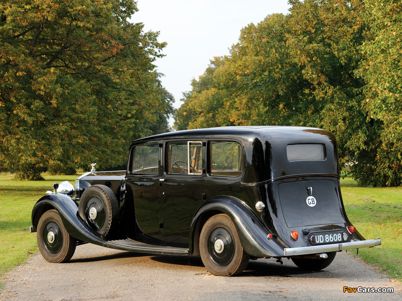 Rolls-Royce Phantom III Limousine by Barker 1937 wallpapers (800 x 600)