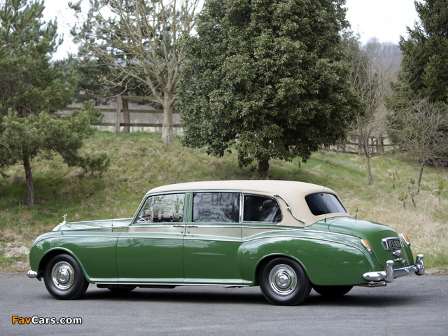 Rolls-Royce Phantom V Park Ward Limousine 1959–63 pictures (640 x 480)