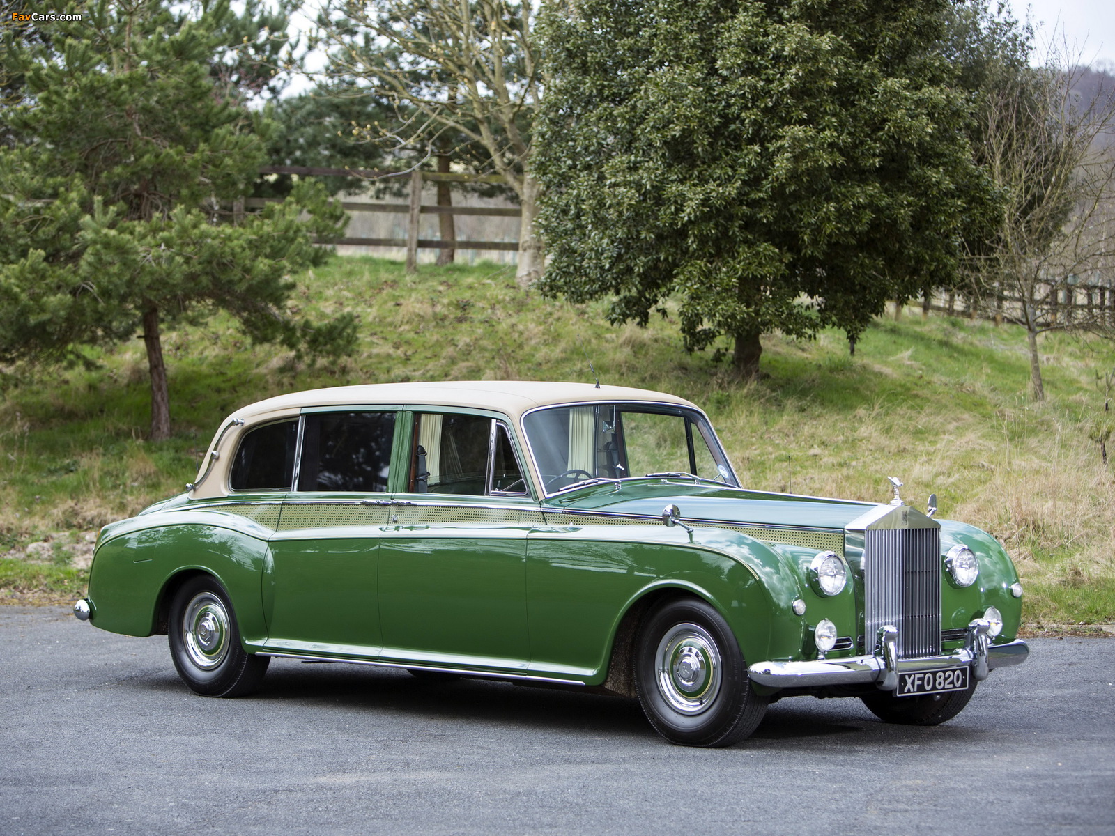 Rolls-Royce Phantom V Park Ward Limousine 1959–63 wallpapers (1600 x 1200)