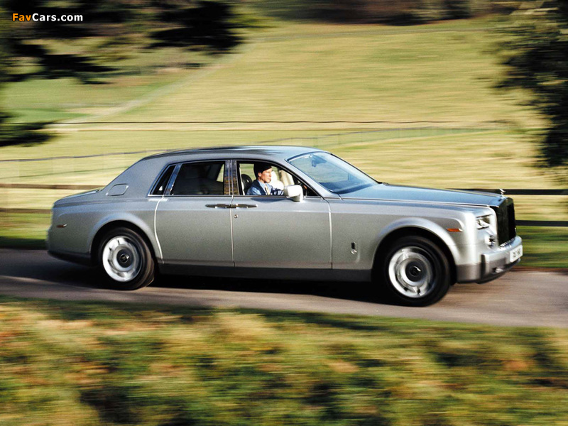 Rolls-Royce Phantom UK-spec 2003–09 images (800 x 600)
