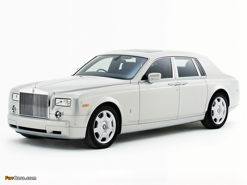 Rolls-Royce Phantom Silver Edition 2007 photos (800 x 600)