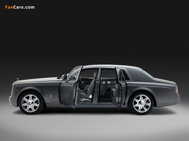 Rolls-Royce Phantom 2009–12 images (640 x 480)