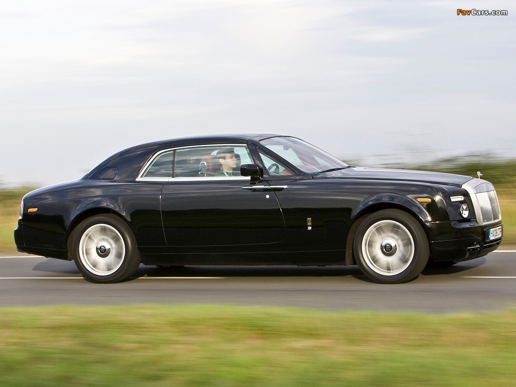 Rolls-Royce Phantom Coupe UK-spec 2009–12 photos (1024 x 768)