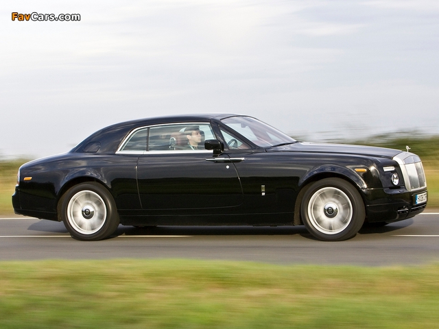 Rolls-Royce Phantom Coupe UK-spec 2009–12 photos (640 x 480)