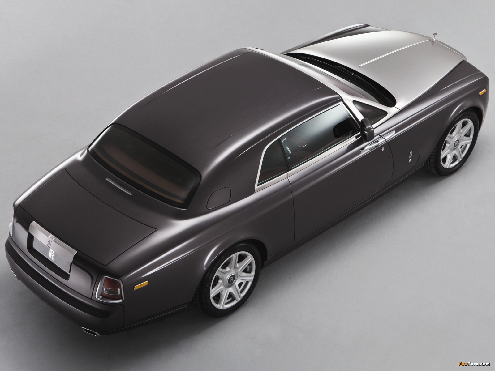 Rolls-Royce Phantom Coupe 2009–12 pictures (1600 x 1200)