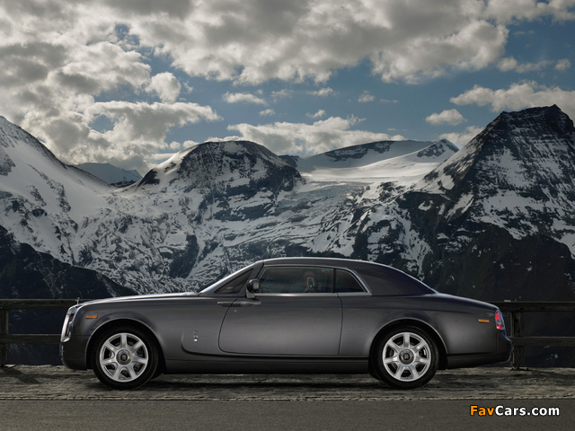 Rolls-Royce Phantom Coupe 2009–12 wallpapers (640 x 480)