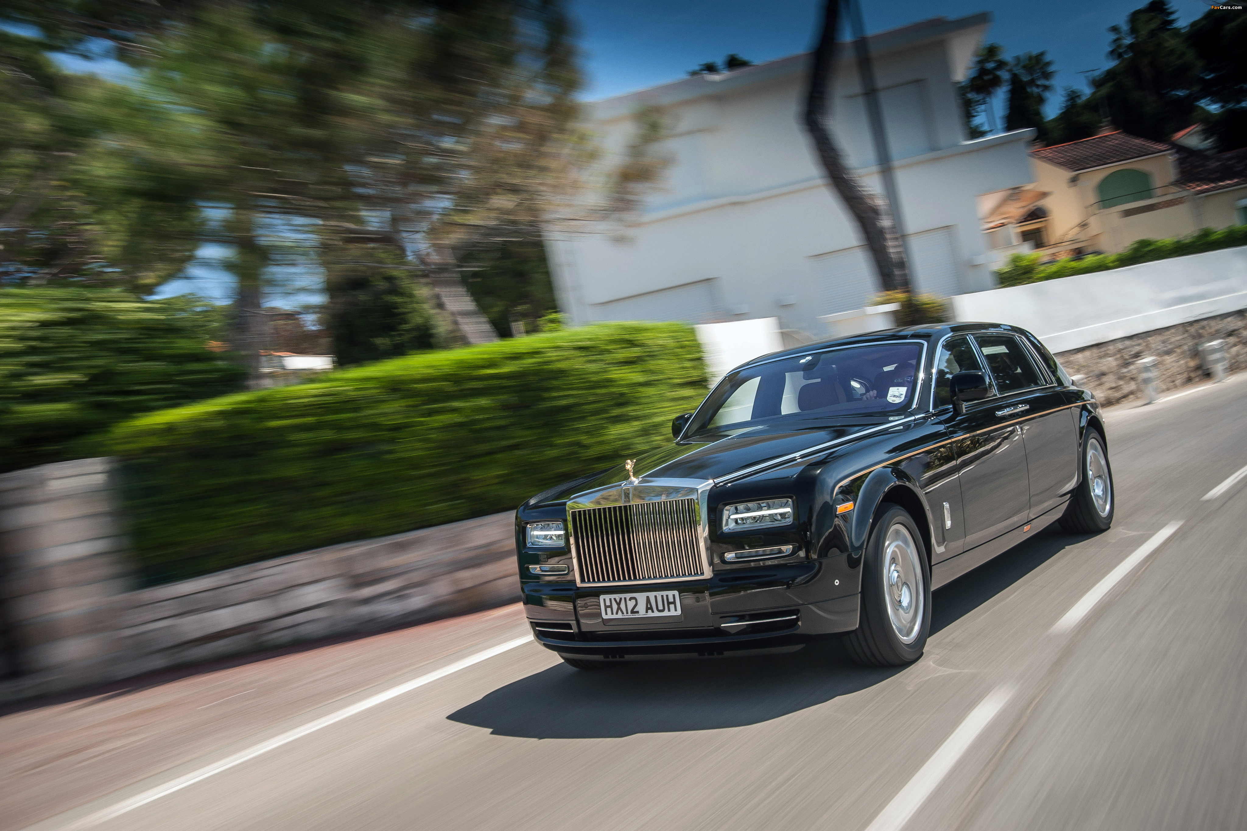 Rolls-Royce Phantom EWB 2012 images (4096 x 2731)