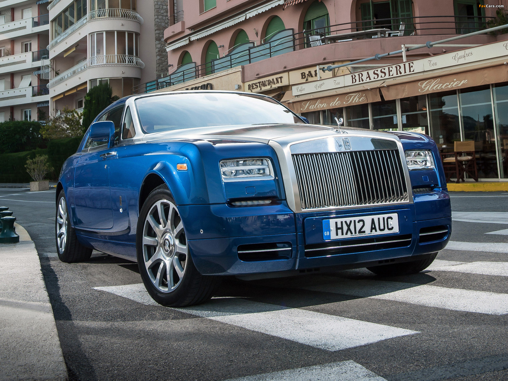 Rolls-Royce Phantom Coupe 2012 images (2048 x 1536)