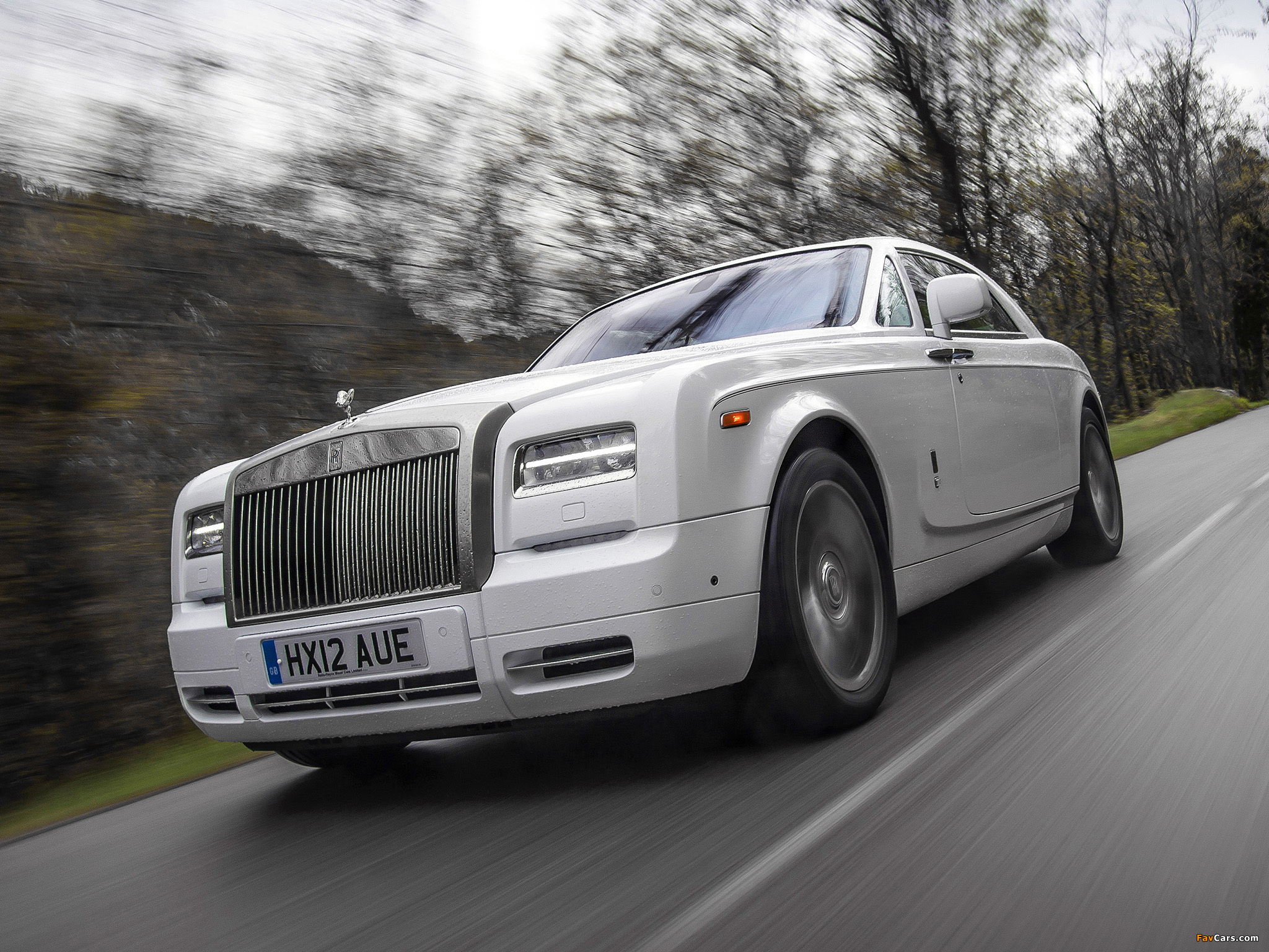 Rolls-Royce Phantom Coupe 2012 images (2048 x 1536)