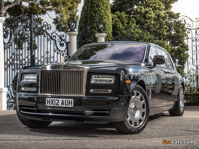 Rolls-Royce Phantom EWB 2012 photos (640 x 480)