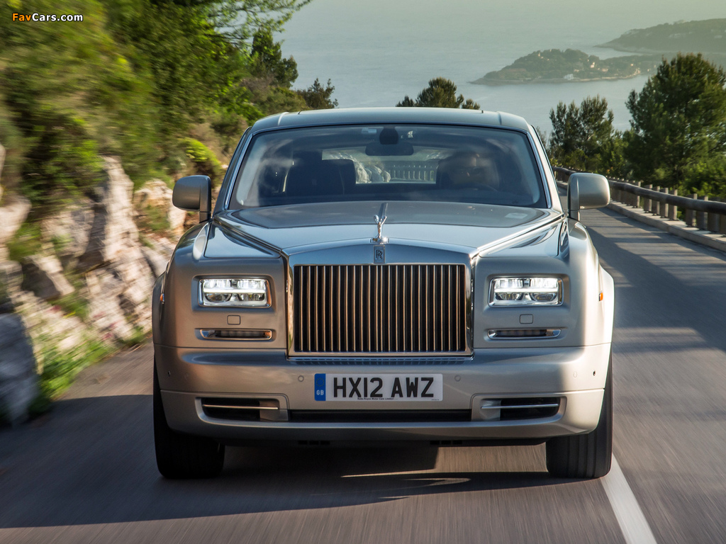 Rolls-Royce Phantom 2012 pictures (1024 x 768)