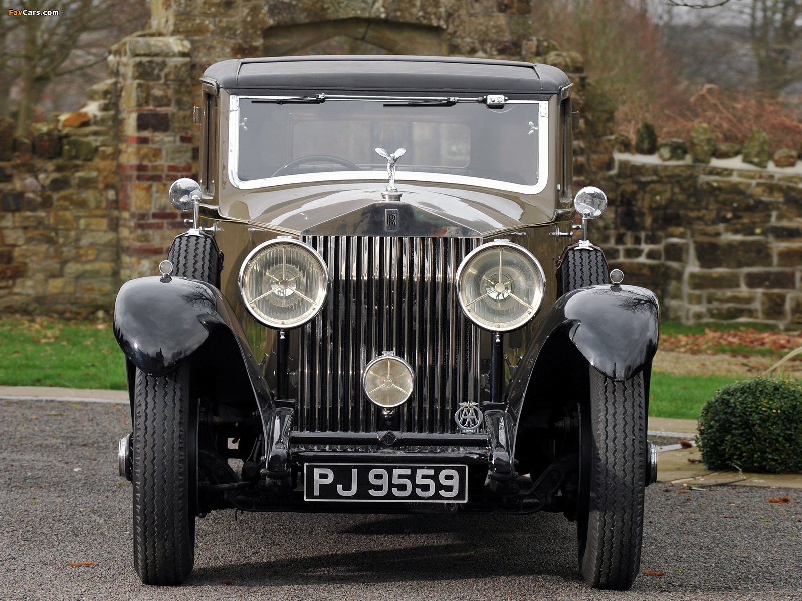 Rolls-Royce Phantom II 40/50 HP Limousine by Mulliner 1932 wallpapers (1600 x 1200)