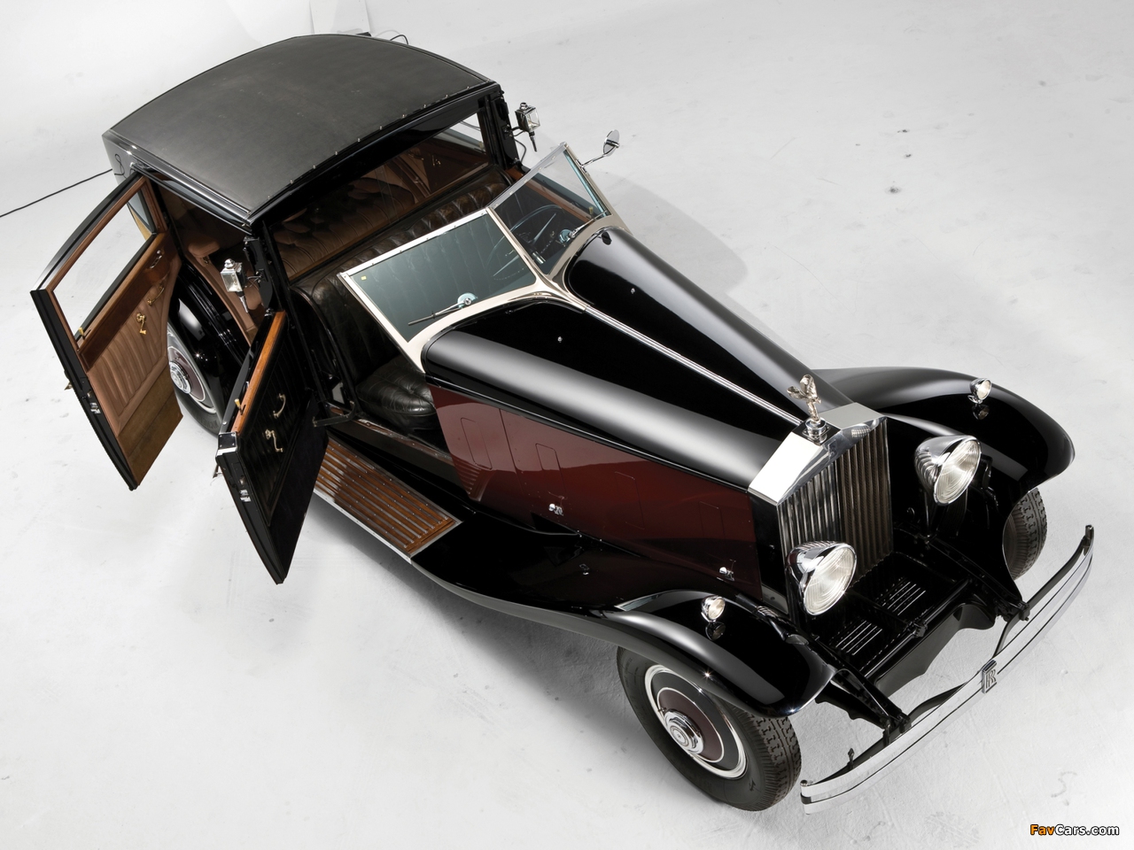 Rolls-Royce Phantom II Special Town Car by Brewster 1933 wallpapers (1280 x 960)