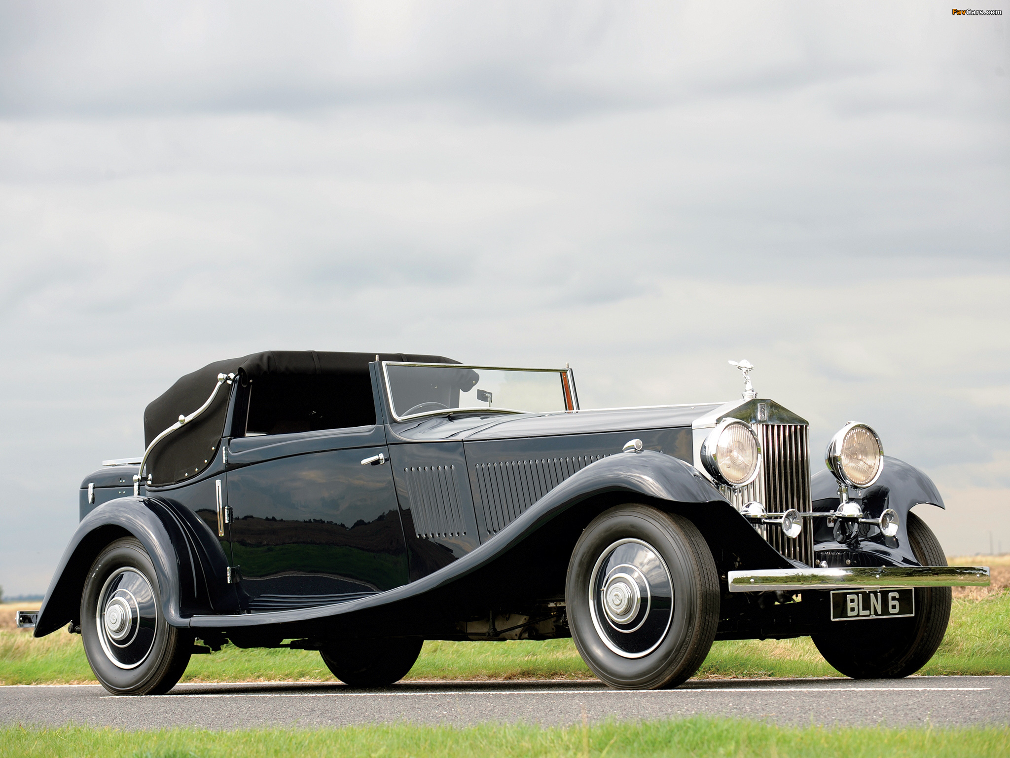 Rolls-Royce Phantom II Continental Drophead Coupe 1934 wallpapers (2048 x 1536)