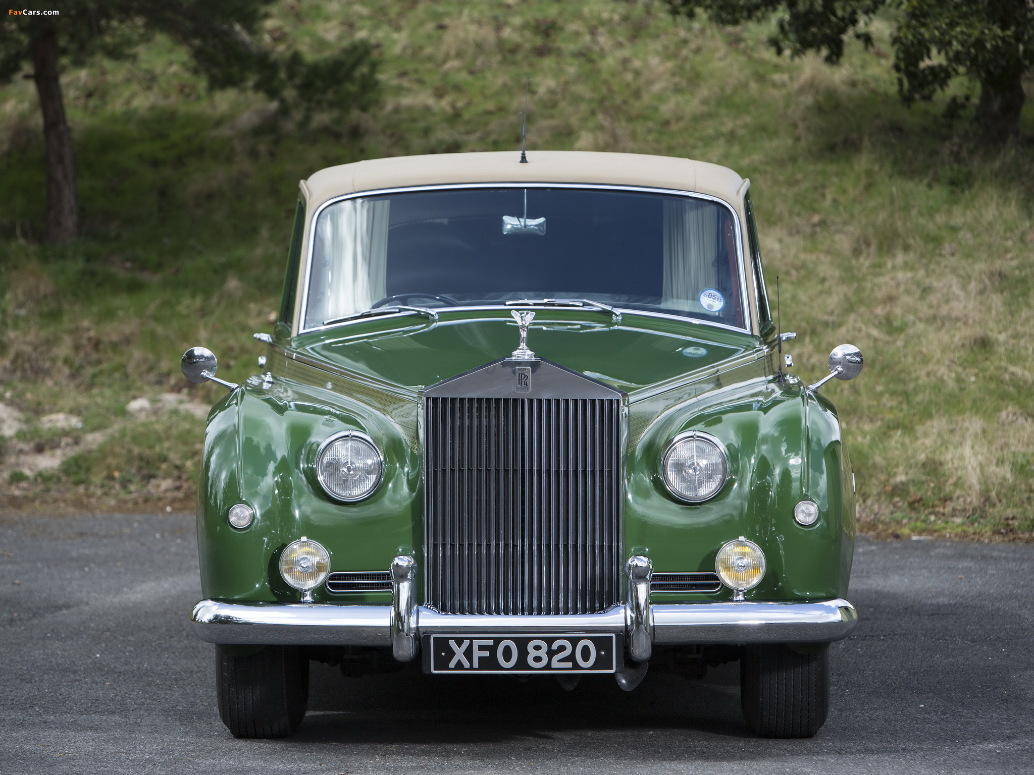 Rolls-Royce Phantom V Park Ward Limousine 1959–63 wallpapers (2048 x 1536)